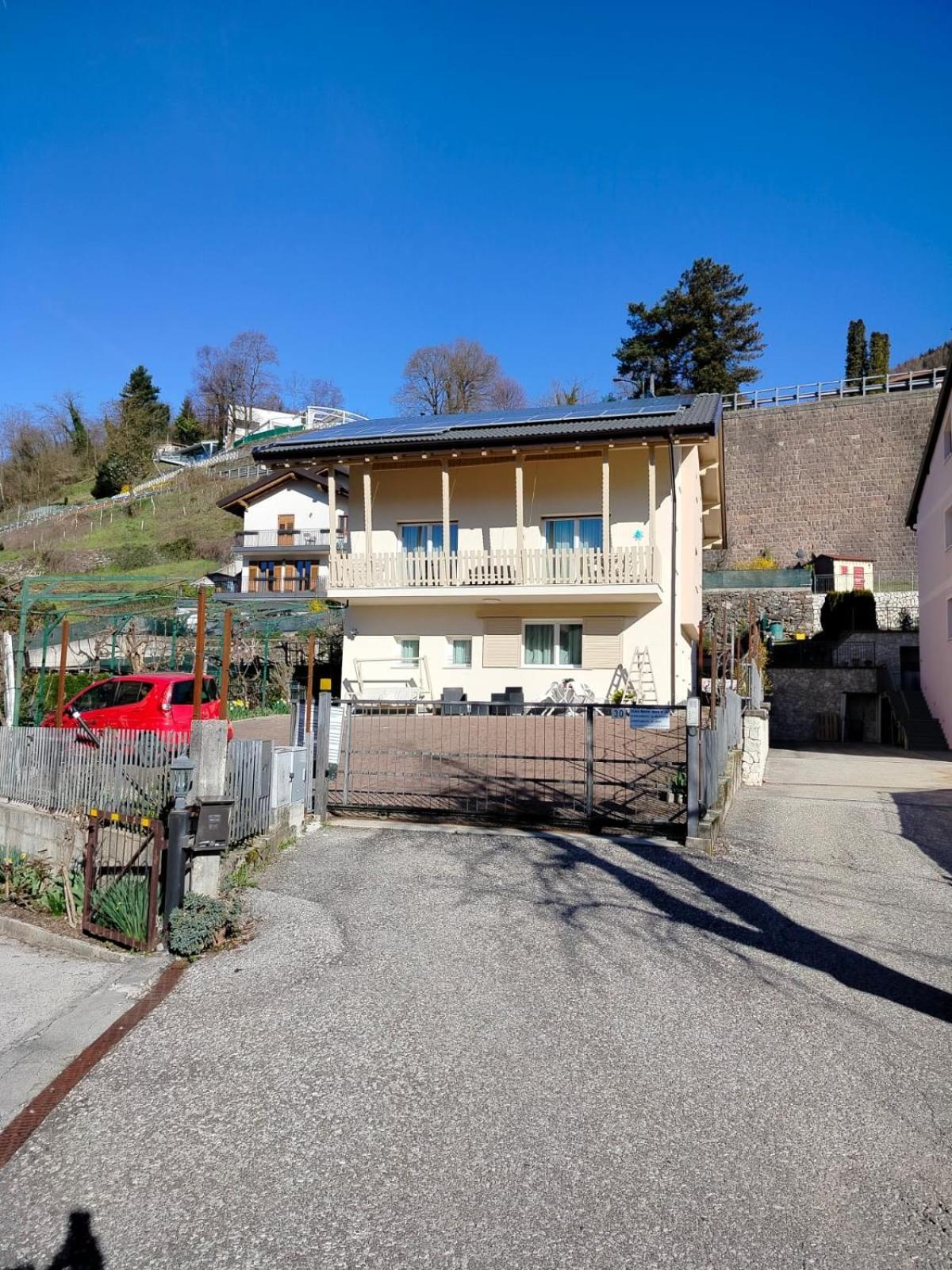 Appartamento Al Lago Levico Terme Eksteriør billede